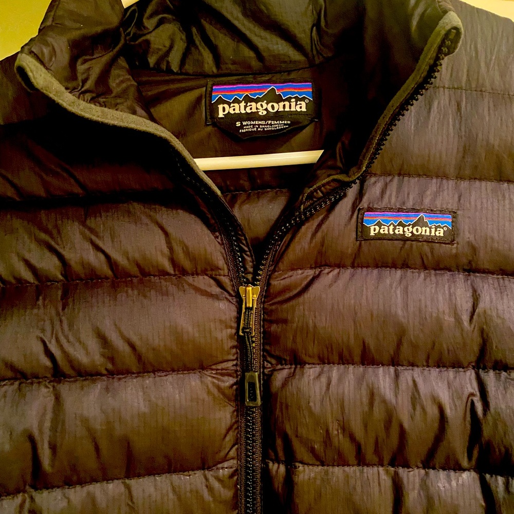 Black Patagonia down jacket size small